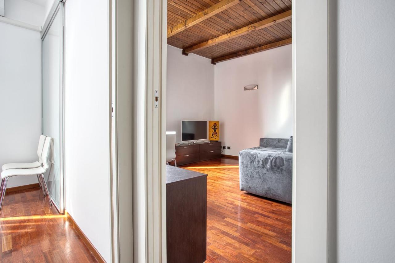 Joivy Charming Apartment In The Heart Of Isola District ميلان المظهر الخارجي الصورة